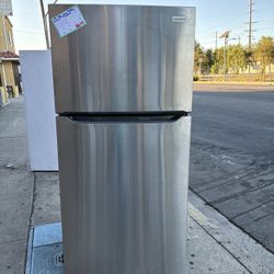 New Top N Bottom Refrigerator 