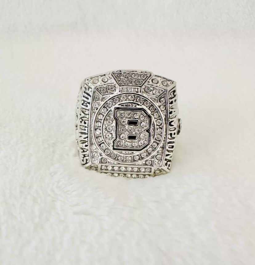 2011 Boston Bruins Championship Fan Ring