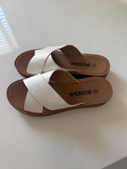 Soda woman’s sandals