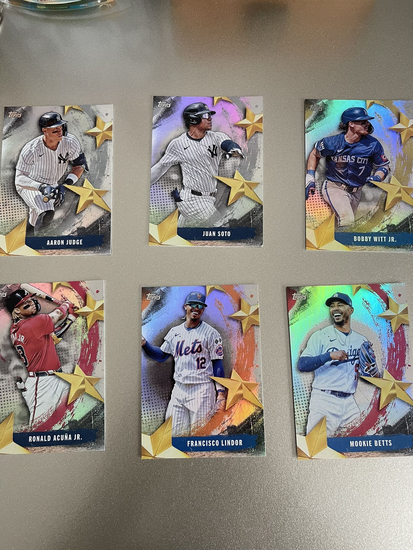 2025 Topps Holos Series 1
