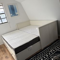 IKEA Hemnes white Daybed Frame