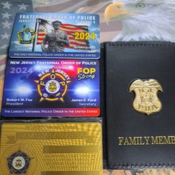 NOVELTY NEW JERSEY FRATERNAL ORDER OF POLICE FAMILY MEMBER WALLET GOLD COURTESY 2025