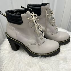 Dr. Martens Persephone Leather Boots Ankle Bootie Ivory Size 10.