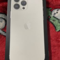 Sealed iPhone 13 Pro Max Factory Unlocked 