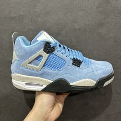Air Jordan 4 University Blue