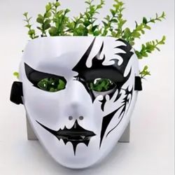 Halloween Mask, White & Black Full Face 🎭💀✨️