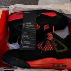 Air Jordan 4 Retro [Red Thunder] Size 9 Men [Cash Only And Pick Up Only ]