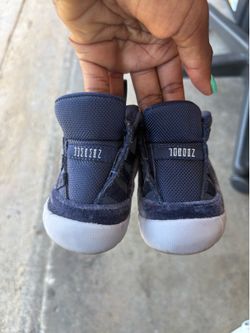 Baby shoes