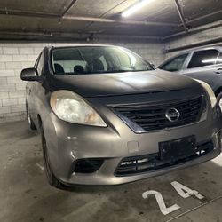 Nissan Versa 2014