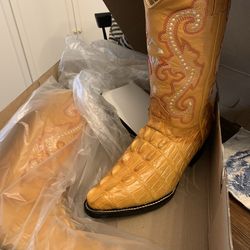New Cowboy boots