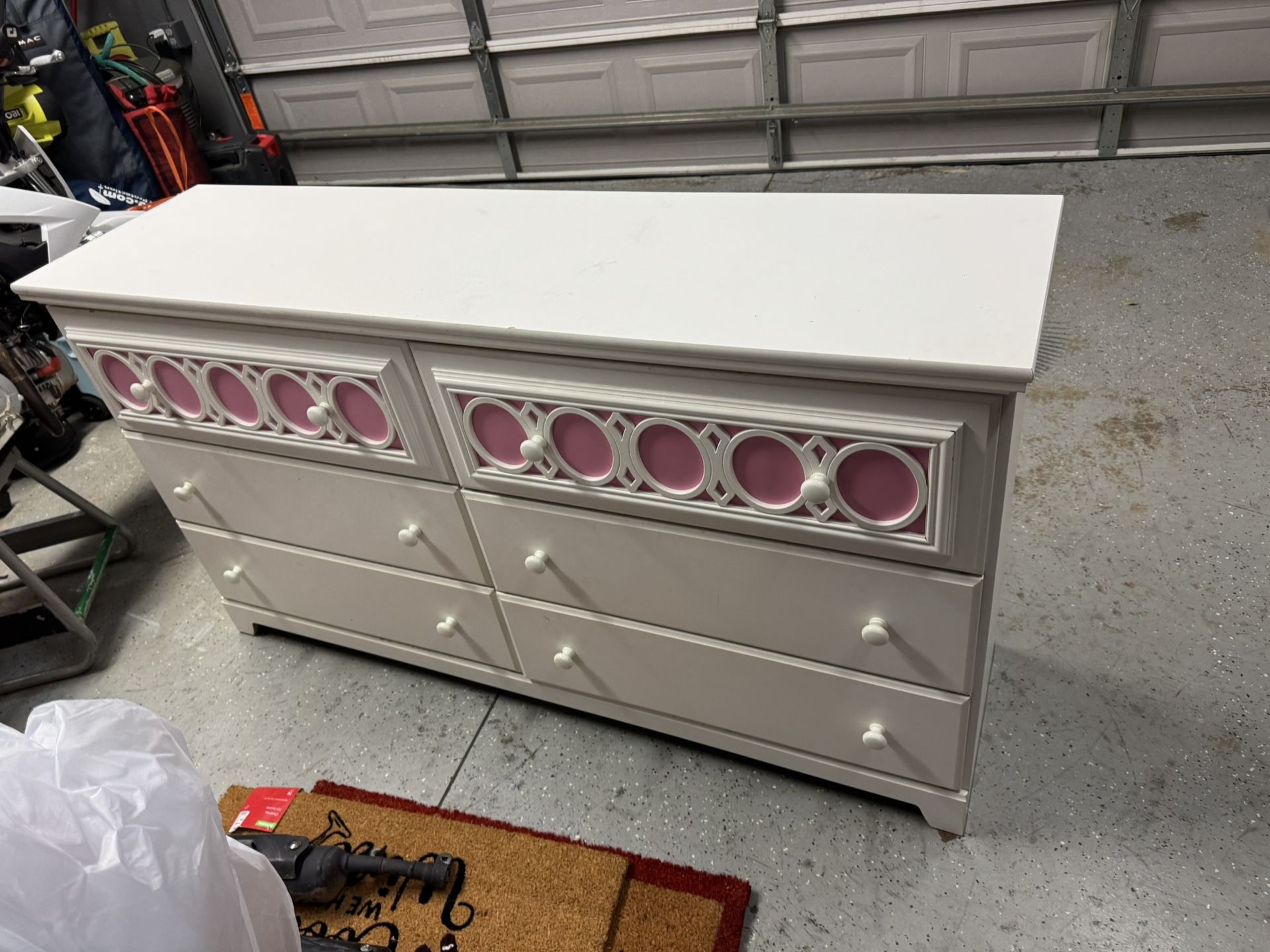 Dresser White  