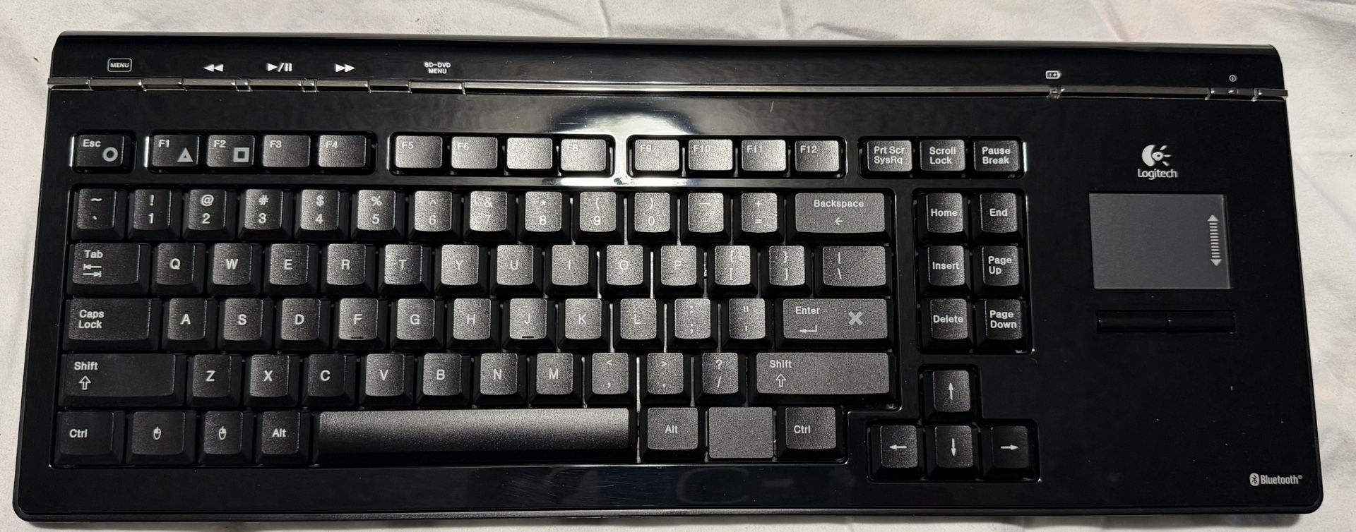 Logitech Wireless Mediaboard Pro For PC PS3 PS4 PS5