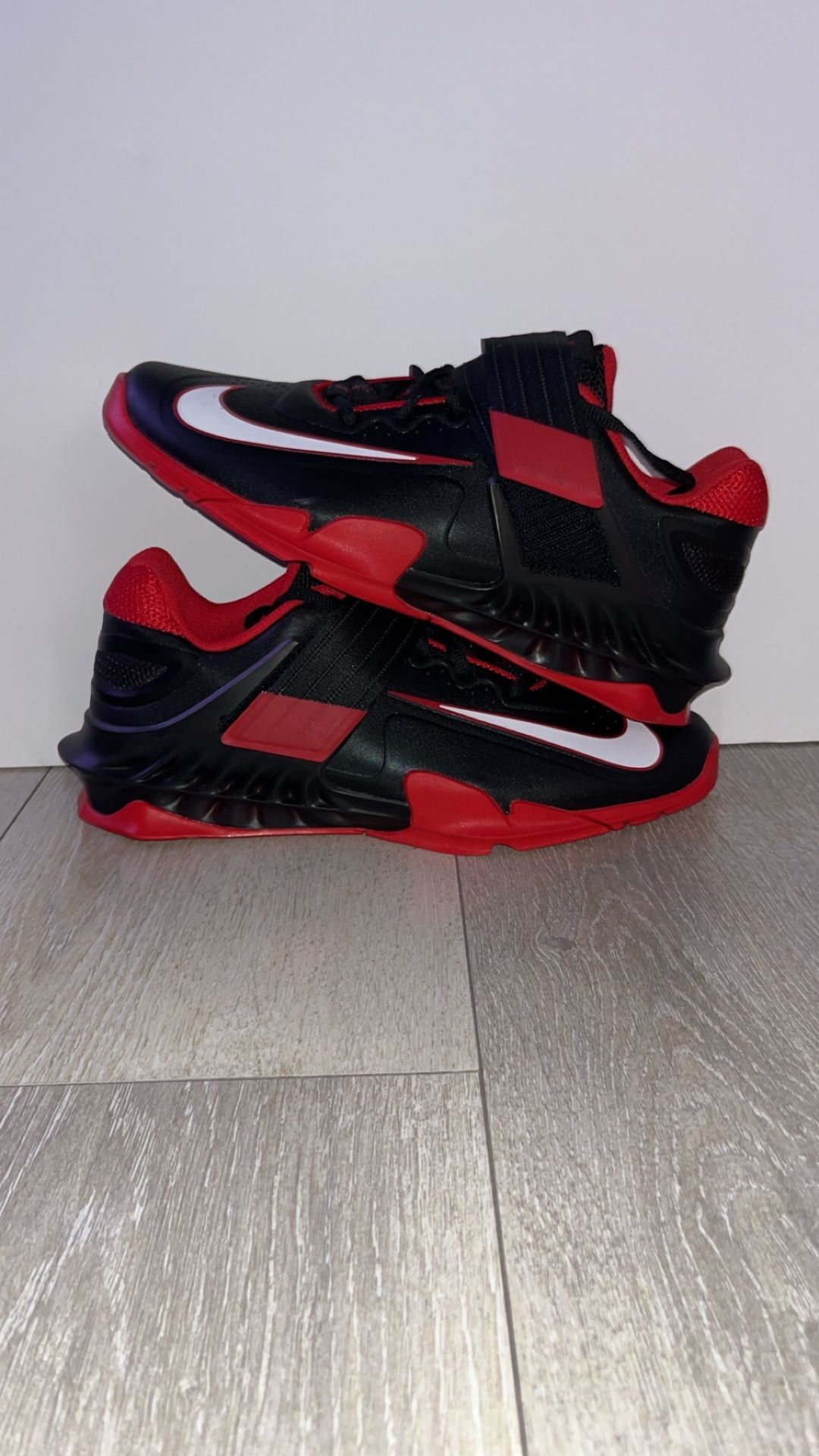 NIKE SAVALEOS MEN