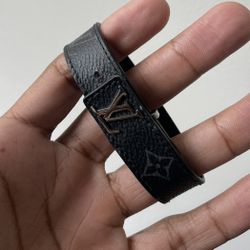 LV Slim Bracelet 