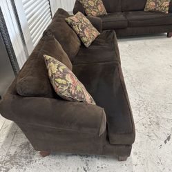 Comfy Nice Sofa Couch 