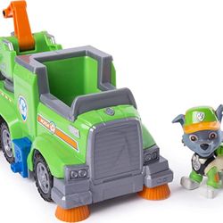 PAW Patrol Rocky’s Ultimate Rescue Recycling Truck With Moving Crane And Flip-Open Ramp. NEW IN BOX.