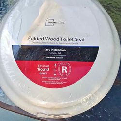 New tolit seat