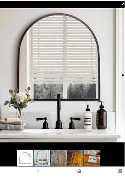 Wall mirror