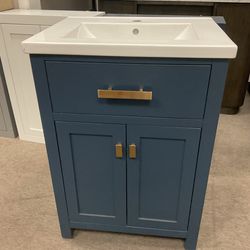 24” Blue Solid Wood Bathroom Vanity with Ceramic Top (V84)
