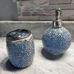 Soap & Toothbrush dispenser 