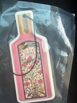 GG. Car air freshener