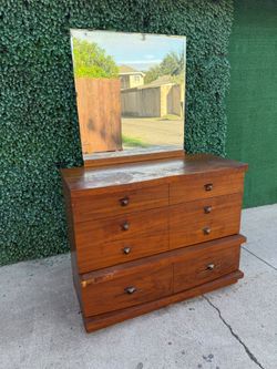 peinador vitage midcentury modern marca basset furnitire