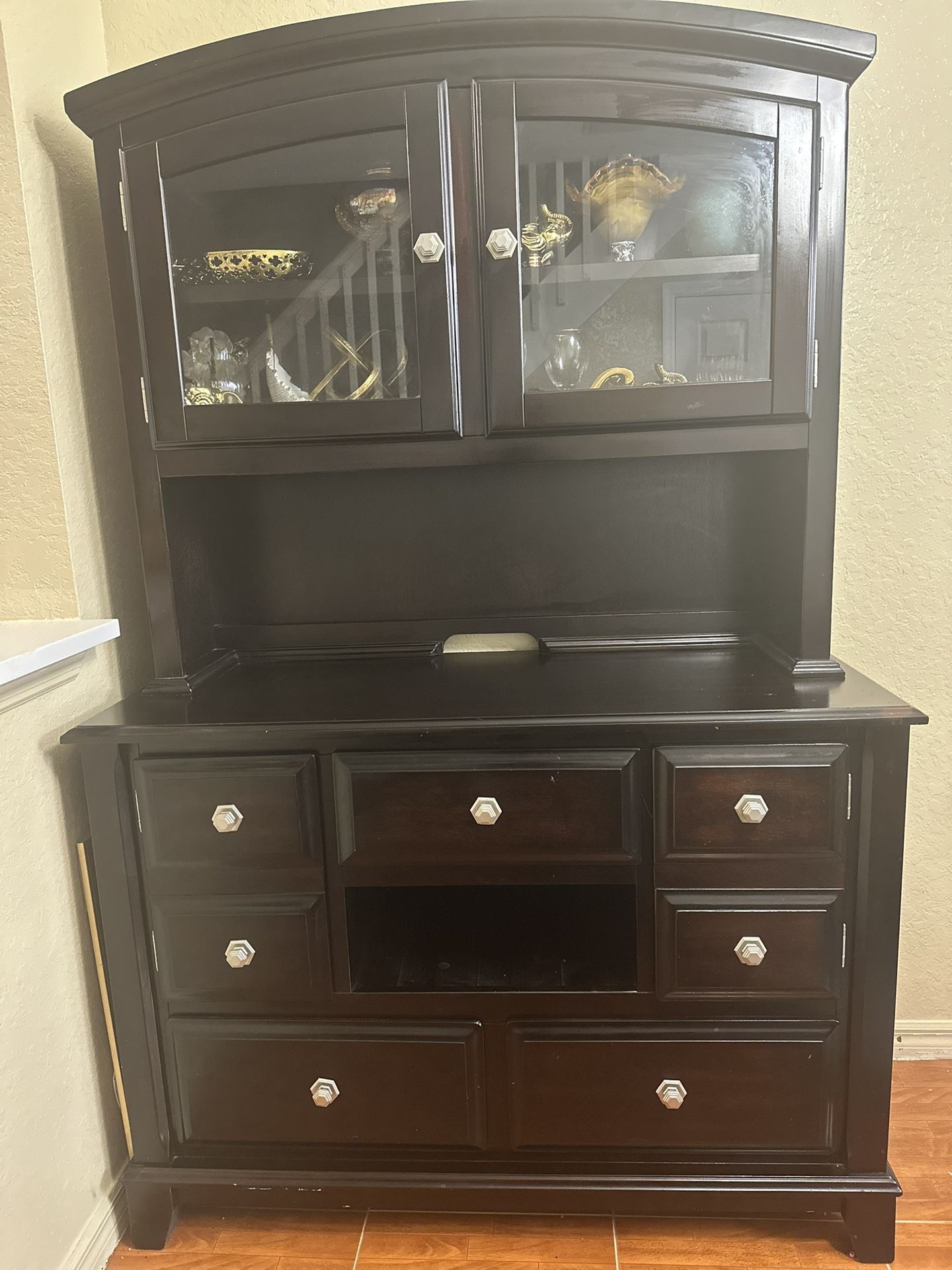 FURNITURE MOVING SALE, NEED GONE ASAP