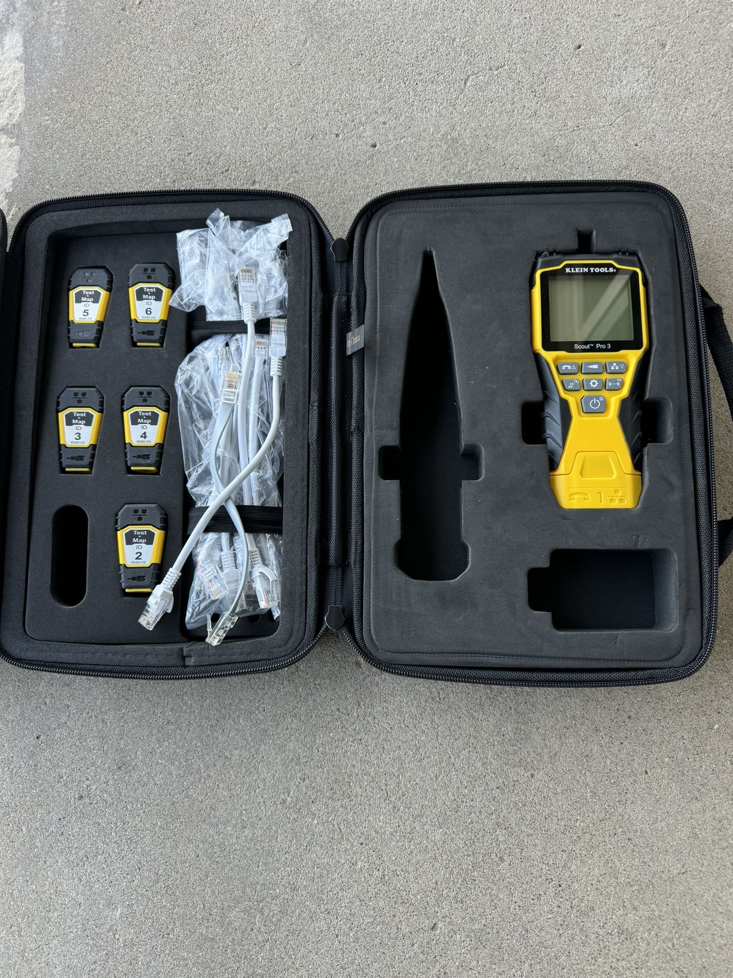 Klein Tools Scout Pro 3 Tester Plus Remote Kit