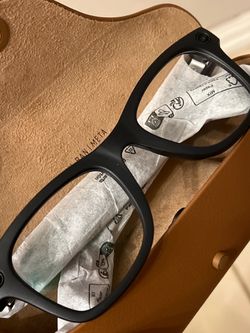 Ray-Ban Meta Glasses