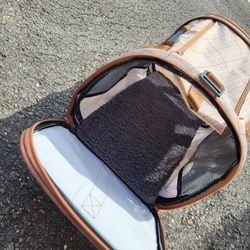Pet Carrier Dog or Cat up to 22lbs