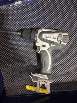 Makita drill