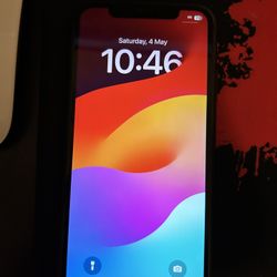 iPhone XR -NOT FREE SEND OFFERS