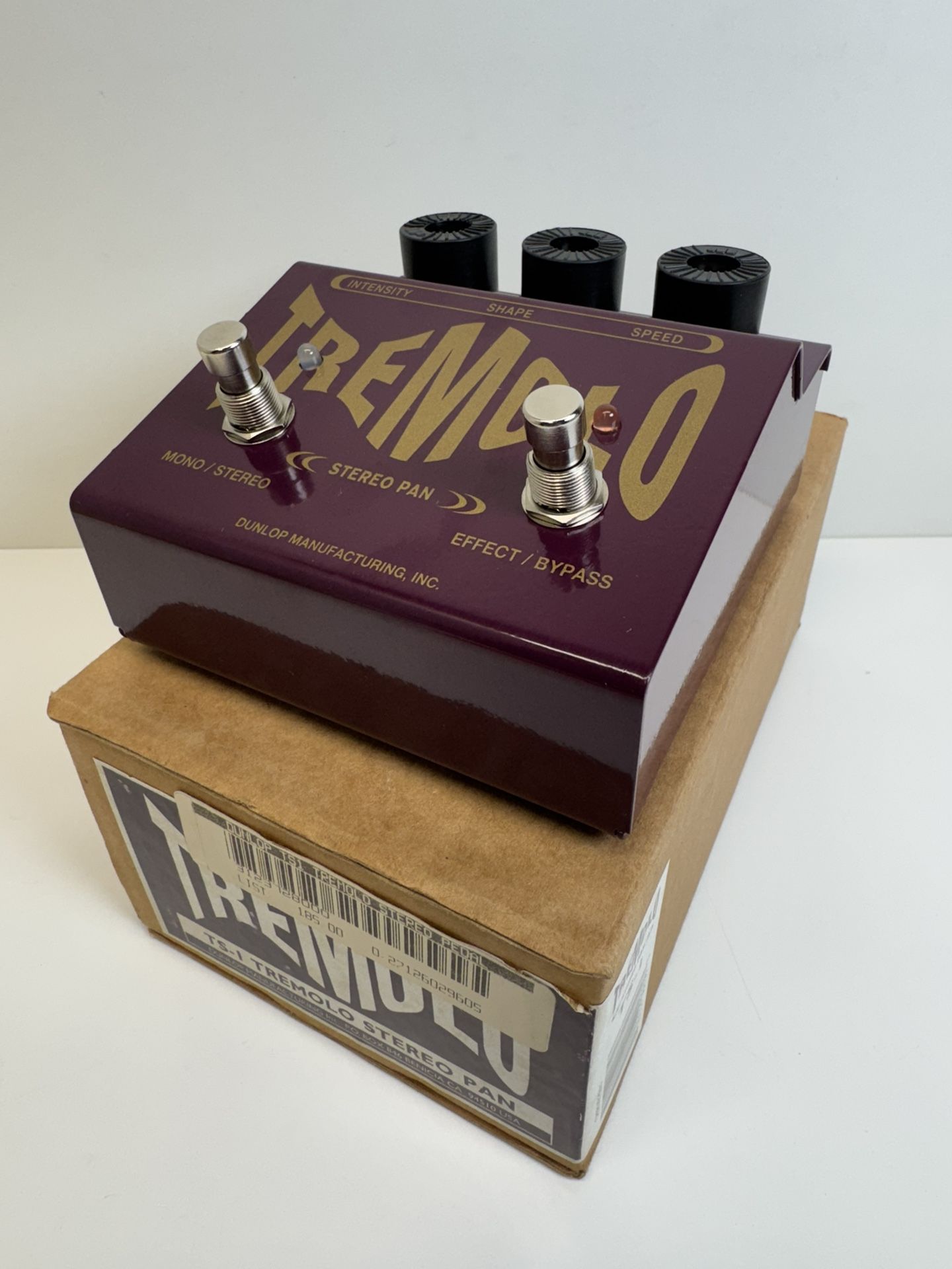 Dunlop TS-1 Stereo Tremolo Effects Guitar Pedal Stereo Pan (New In The Box)