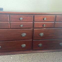 Twin Bed/ Night Stand / Dresser  + Free Mattress  