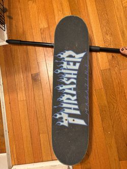 Custom DGK Cruiser Skateboard Complete – Krux Trucks & Ricta Clouds (Excellent Condition)