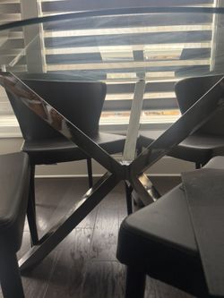 Modani 4 Piece Dining Table Set 