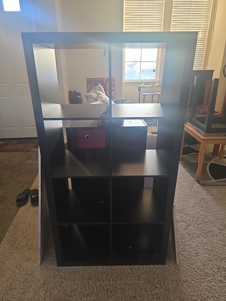 8 Shelf Cube Organizer