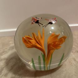 Vtg Hand Blown Art Glass Paperweight with Butterflies & Daylily Orange Flower