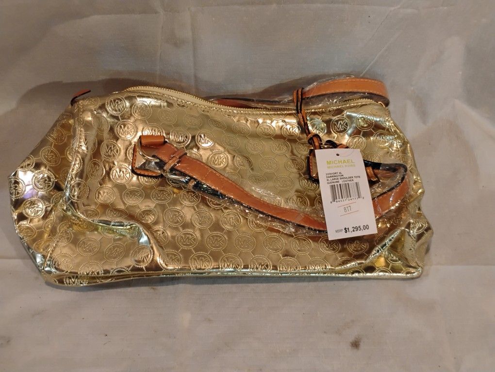 Michael Kors Bag With Tag Best Offer