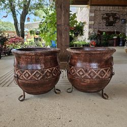 Brown Clay Pots (Planters) Plants $65 cada una.