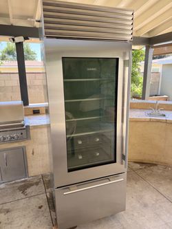 Sub-Zero Stainless Steel Glass Door Refrigerator