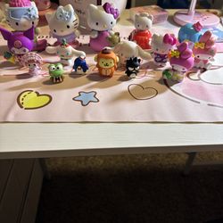 Hello kitty and friends