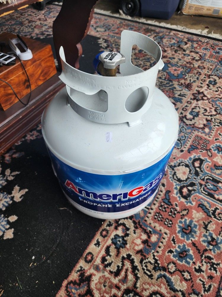 Full 15 lbs AmeriGas Propane Tank, $40