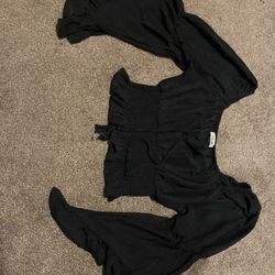 Black ruffled crop top