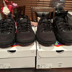 Woman’s Nike Mind 002 Black And Crimson Sz 7.5 &8 