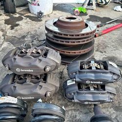 Dodge Charger Srt 4 piston brembo brakes