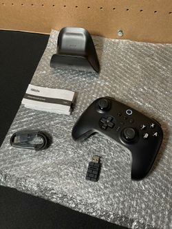 8BitDo Ultimate Bluetooth Controller W/ Charging Dock, Wireless Pro Controller W/ Hall Effect Sensing Joystick, Compatible W/ Switch, Windows and Stea