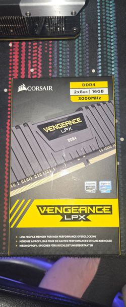 CORSAIR VENGEANCE LPX 16GB DDR4 3000MHZ RAM