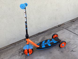 Kids scooter