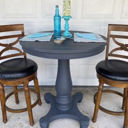 Bistro Set In Grey Chairs Swivel 